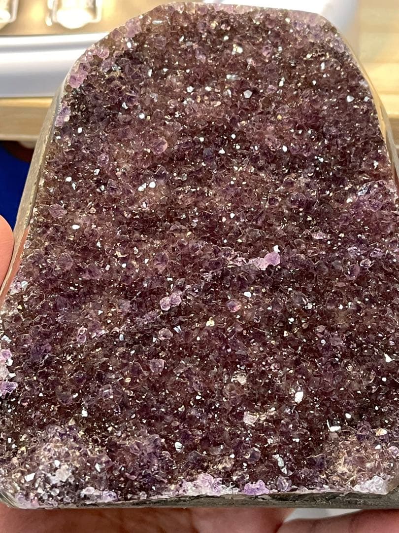 綺麗❣️天然石　水晶　原石　クラスター　レッド系　1042g 大きい