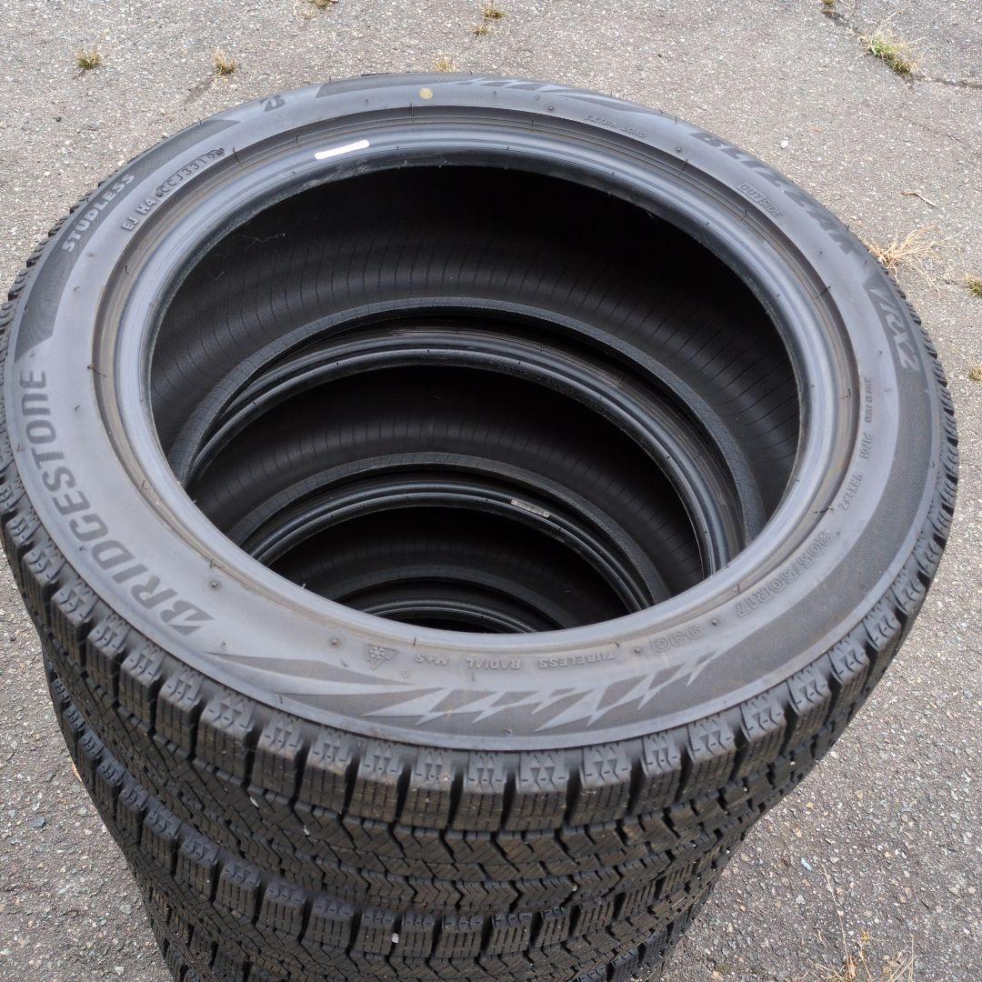 ブリヂストン スタッドレスタイヤ 205/50R17 4本セット