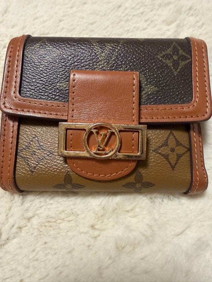 VUITTON ヴィトン 財布 三つ折財布 早い者勝ち❣️
