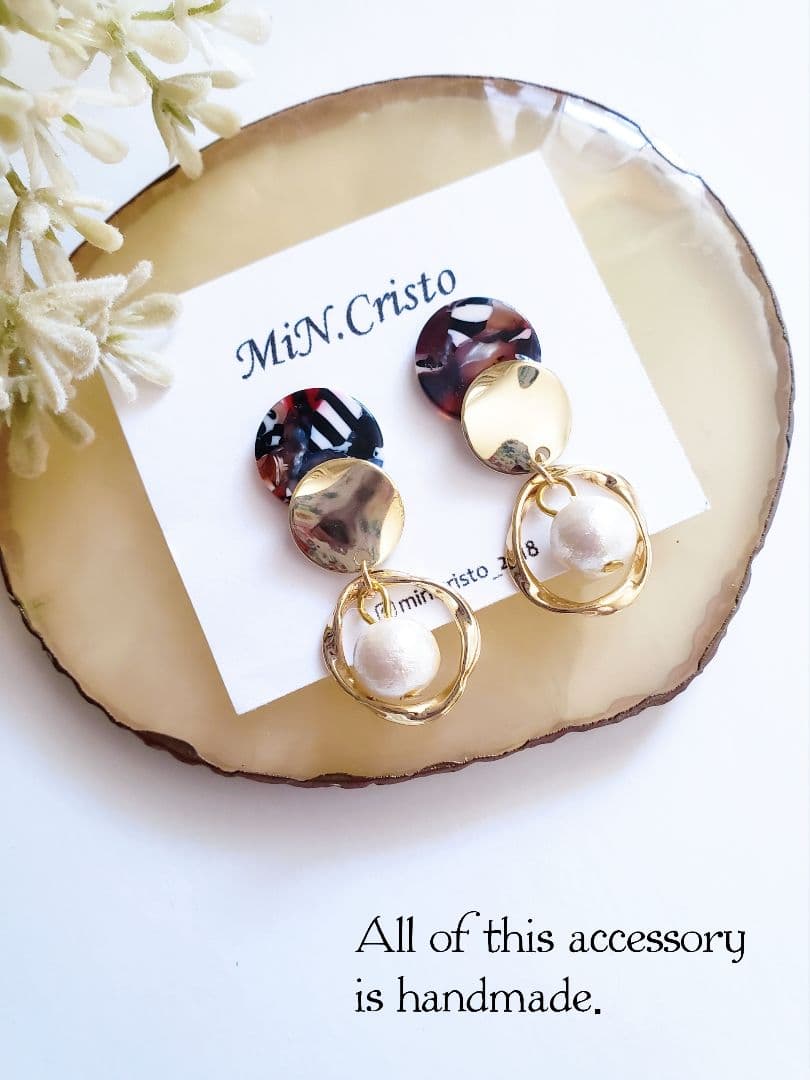 1142 MIXカラー べっ甲 パール ハンドメイド ピアス イヤリング