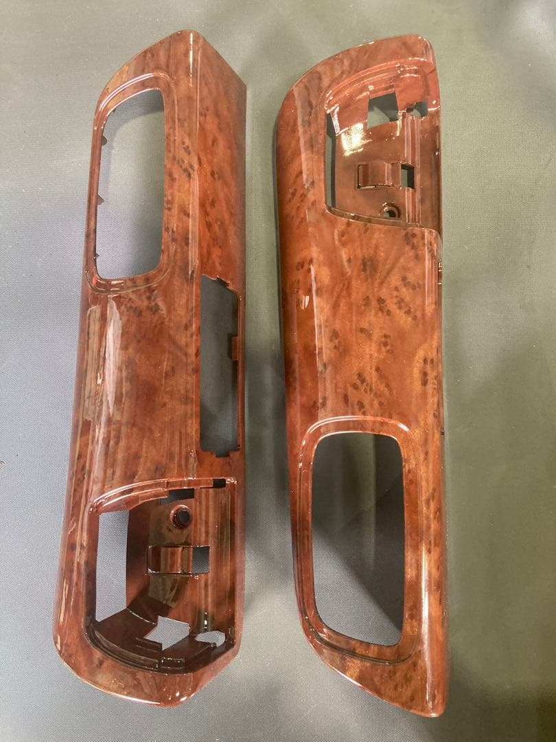 a*⃝様 日野純正ドアSWパネル木目調