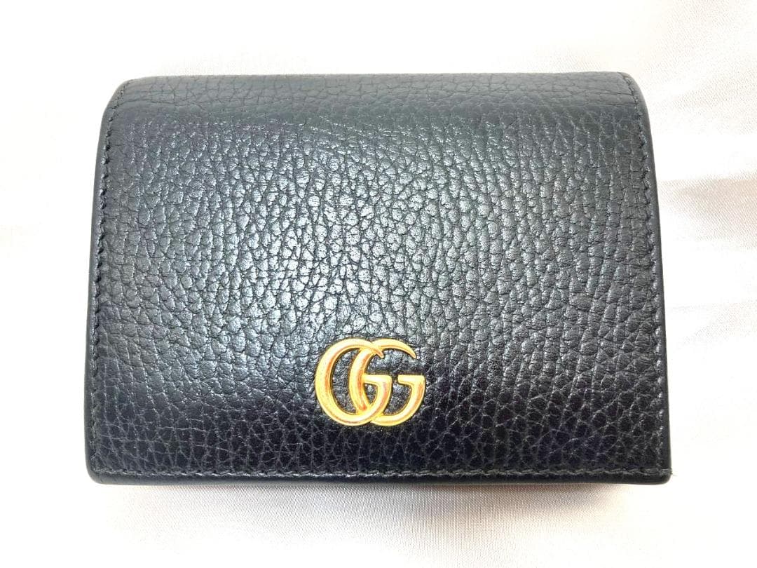♡ 美品 ♡ グッチ GGマーモント 二つ折り財布