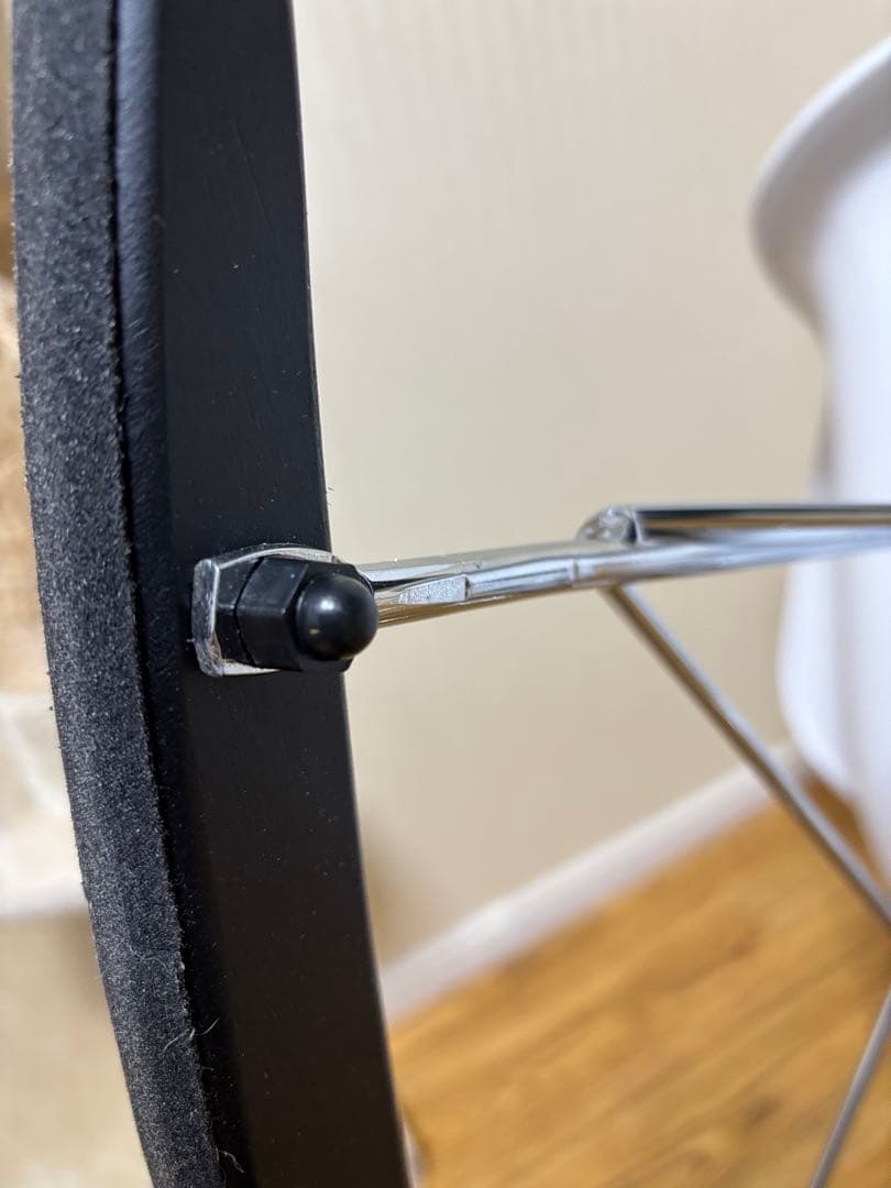 イームズ FRP製 ロッキングチェア アームチェア ホワイト　リプロダクト