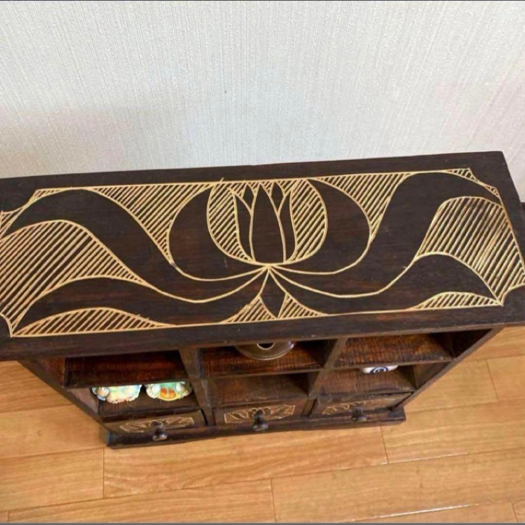 レトロアンティーク家具アジアン家具ディスプレイ棚木製家具ロータス蓮の花手彫り彫刻
