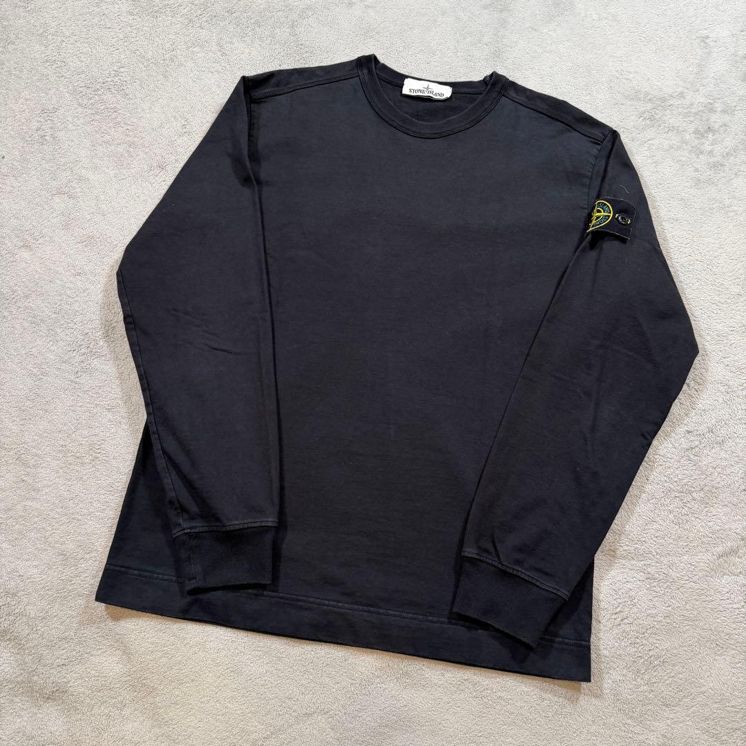 ストーンアイランド　黒　ロンT Mサイズ 長袖Tシャツ　731564450