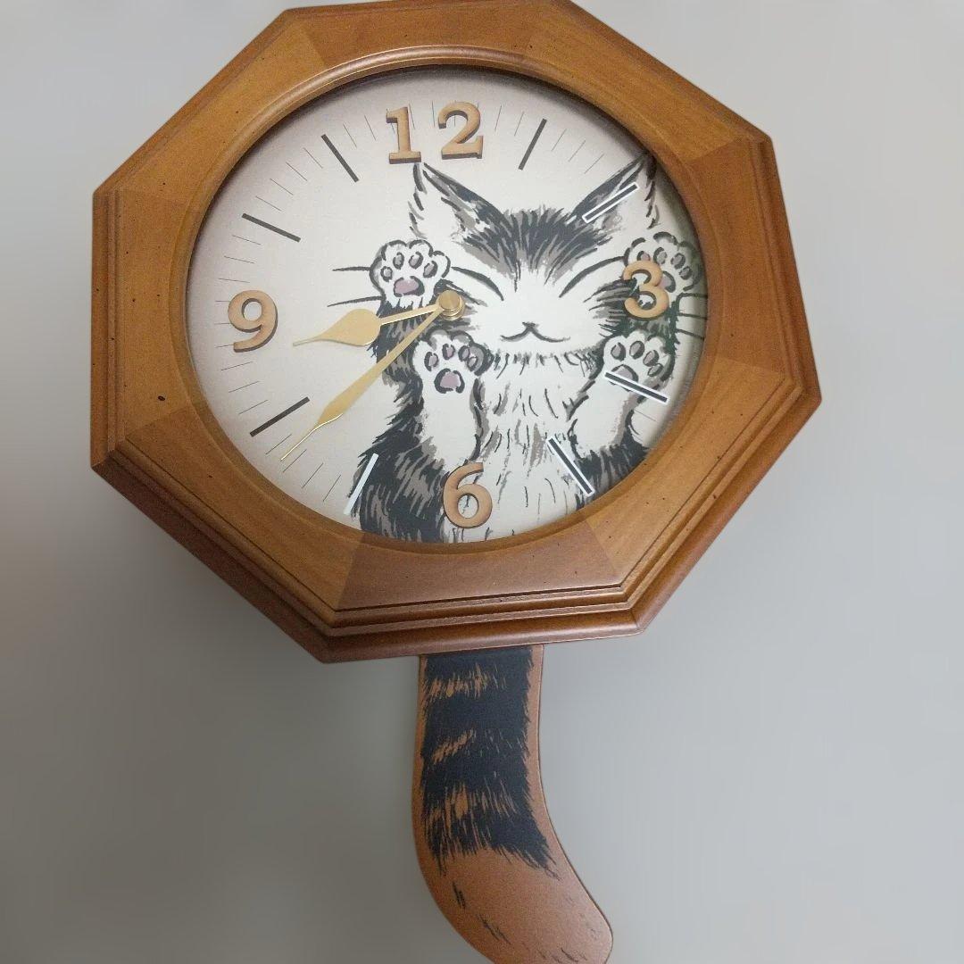 超貴重！ベビーダヤン♪ にゃんキューテイル振子時計 尻尾ゆらゆら