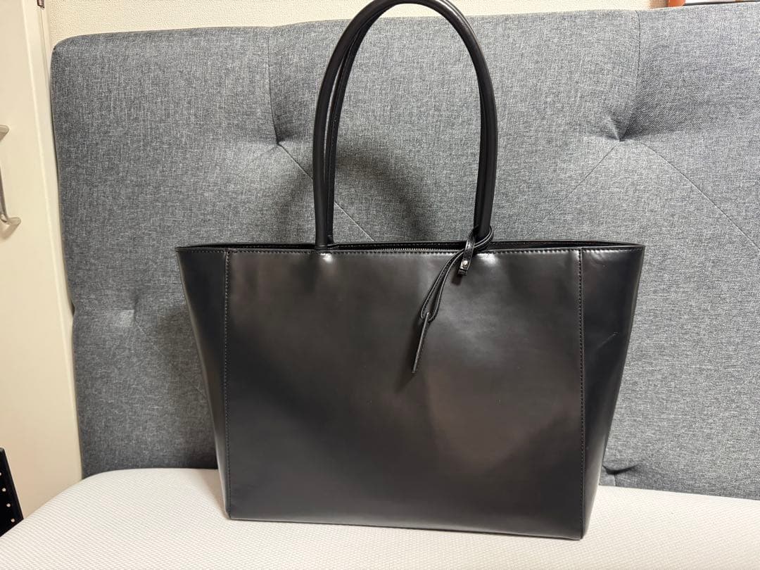 MURA ムラ レザー トートバッグ ブラック 本革 大容量 シンプル