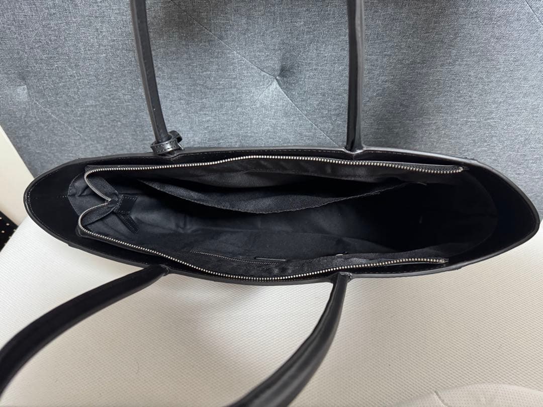 MURA ムラ レザー トートバッグ ブラック 本革 大容量 シンプル