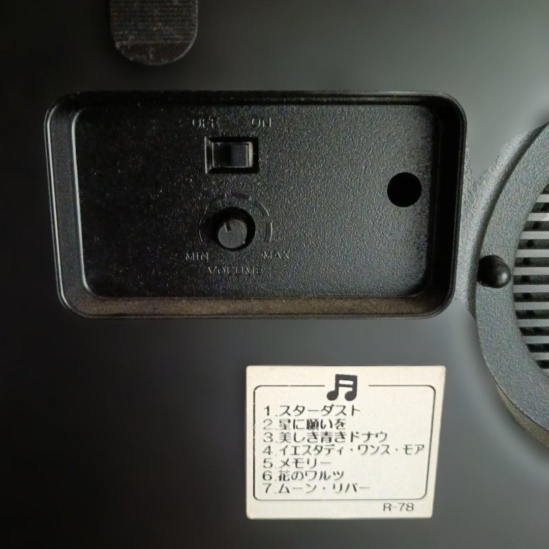 SEIKO　メロディ付き掛け時計　RE539K