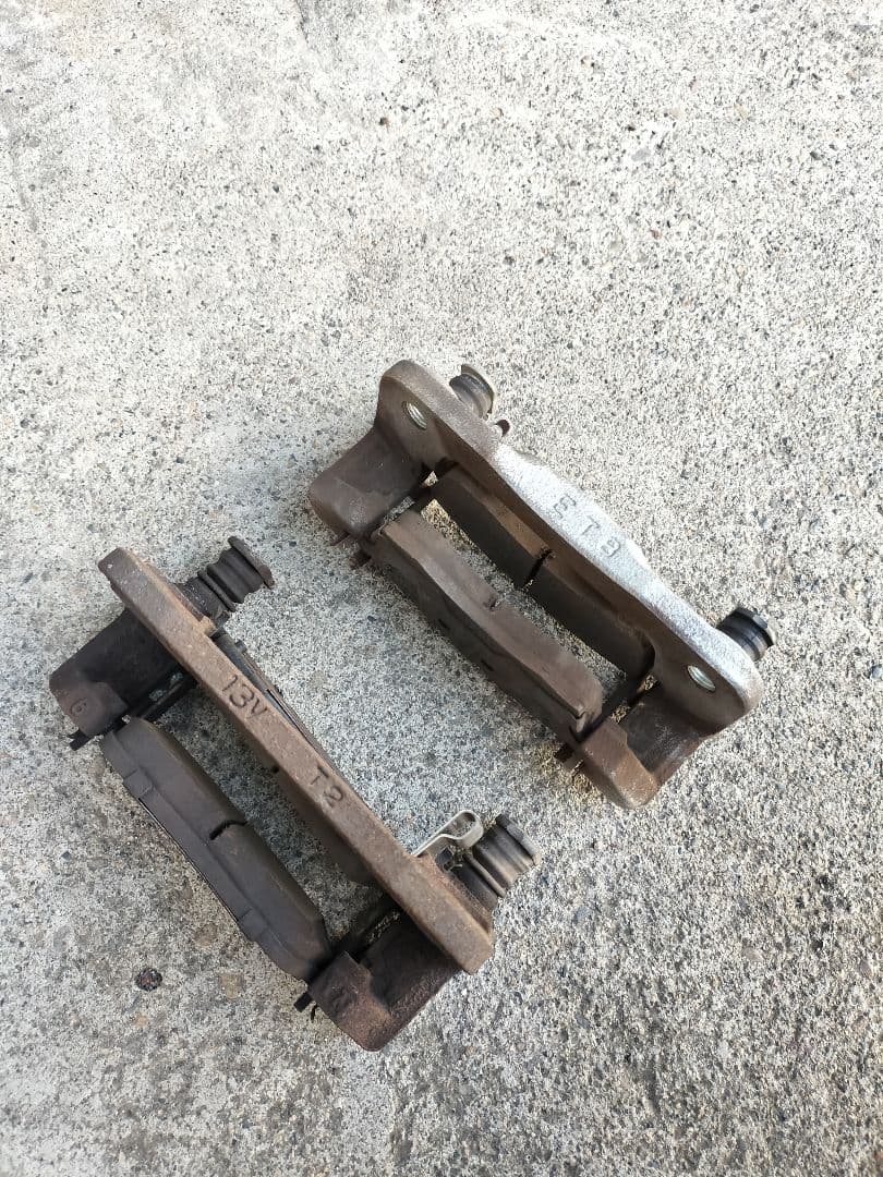 DA17Wで使用 DA32Wブレーキローターと13Vキャリパーステイセット