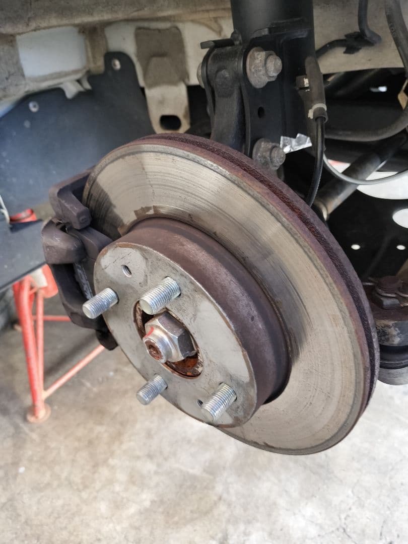 DA17Wで使用 DA32Wブレーキローターと13Vキャリパーステイセット