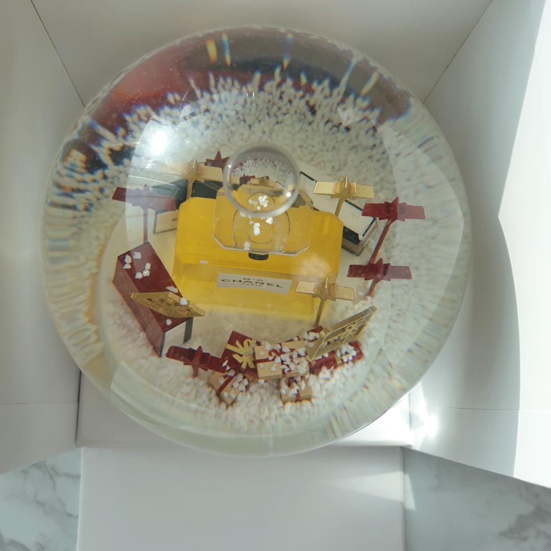 ☆ シャネル スノードーム2022