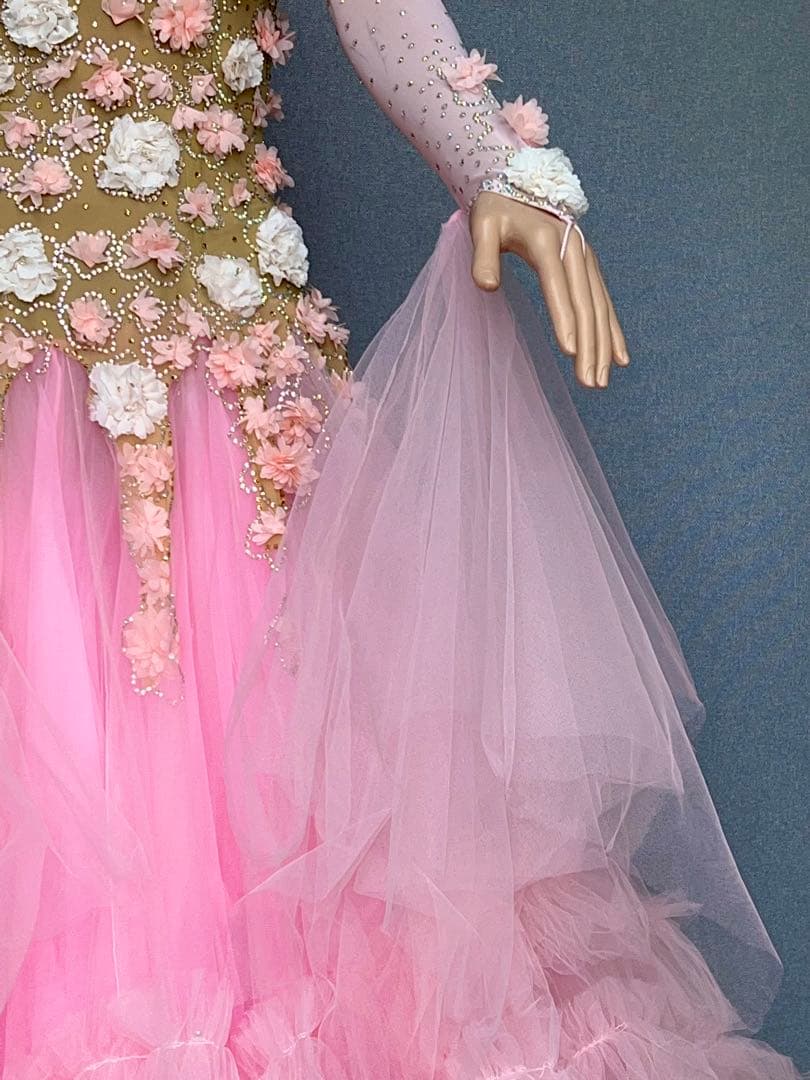 社交ダンスドレス　（新品) モダン　スタンダード　ラテン　ピンク　M〜 L