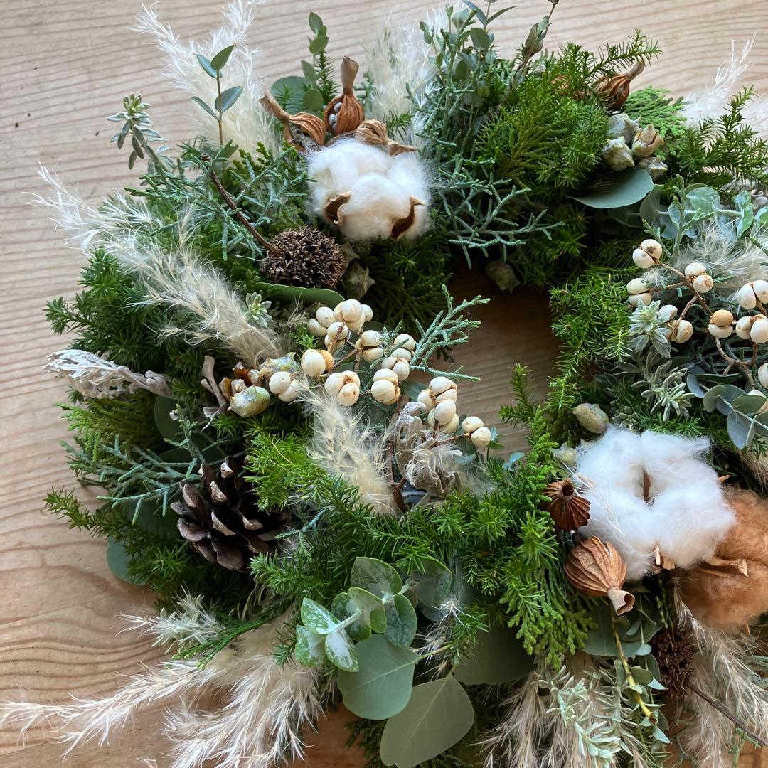 30㎝　雪降る森のクリスマスリース　コットン　フレッシュ針葉樹　ナンキンハゼ