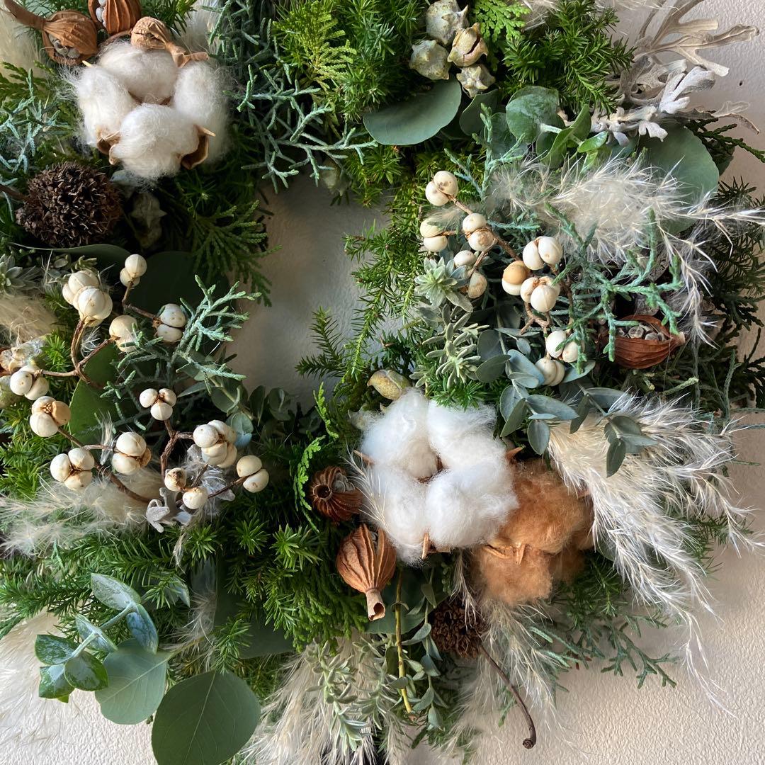 30㎝　雪降る森のクリスマスリース　コットン　フレッシュ針葉樹　ナンキンハゼ