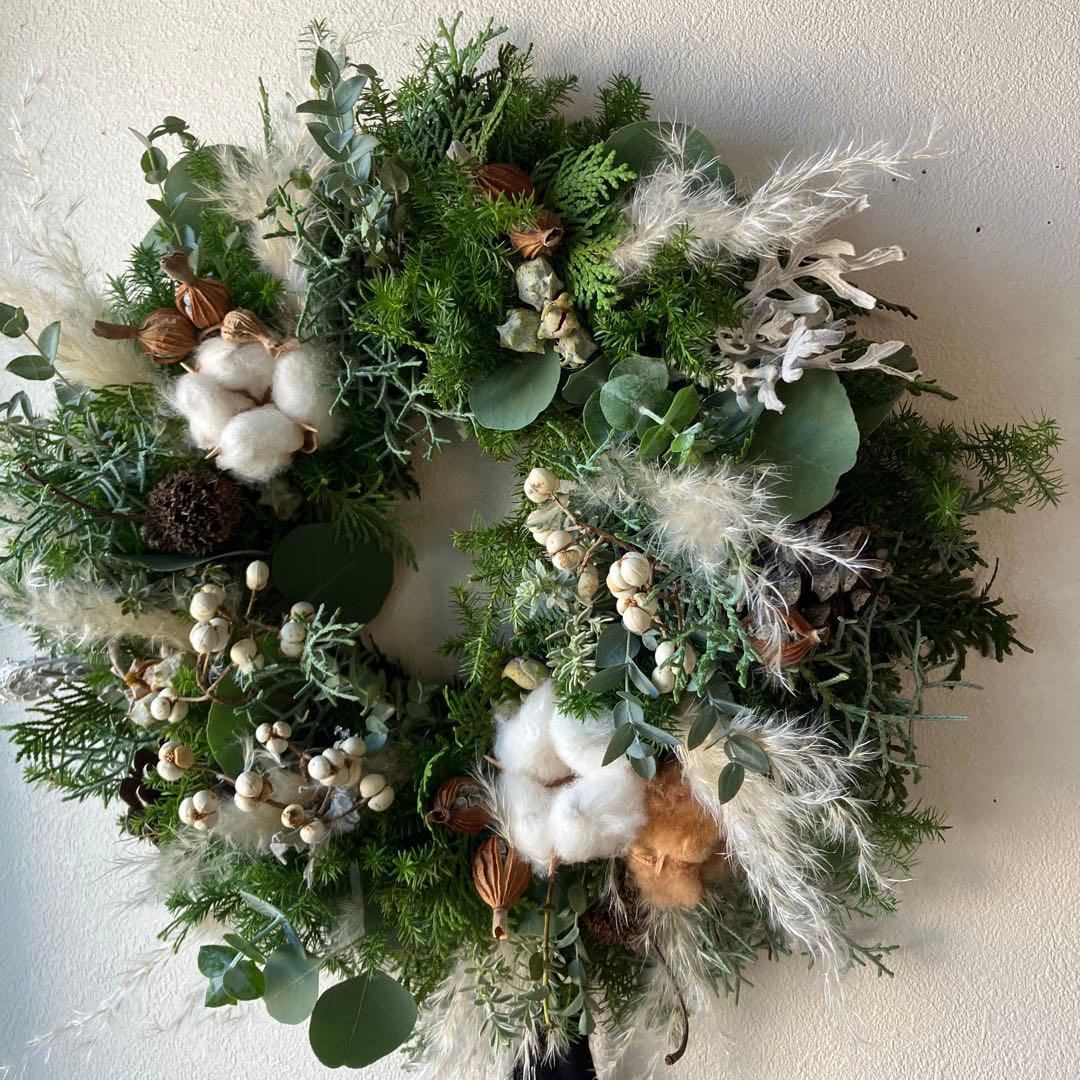30㎝　雪降る森のクリスマスリース　コットン　フレッシュ針葉樹　ナンキンハゼ