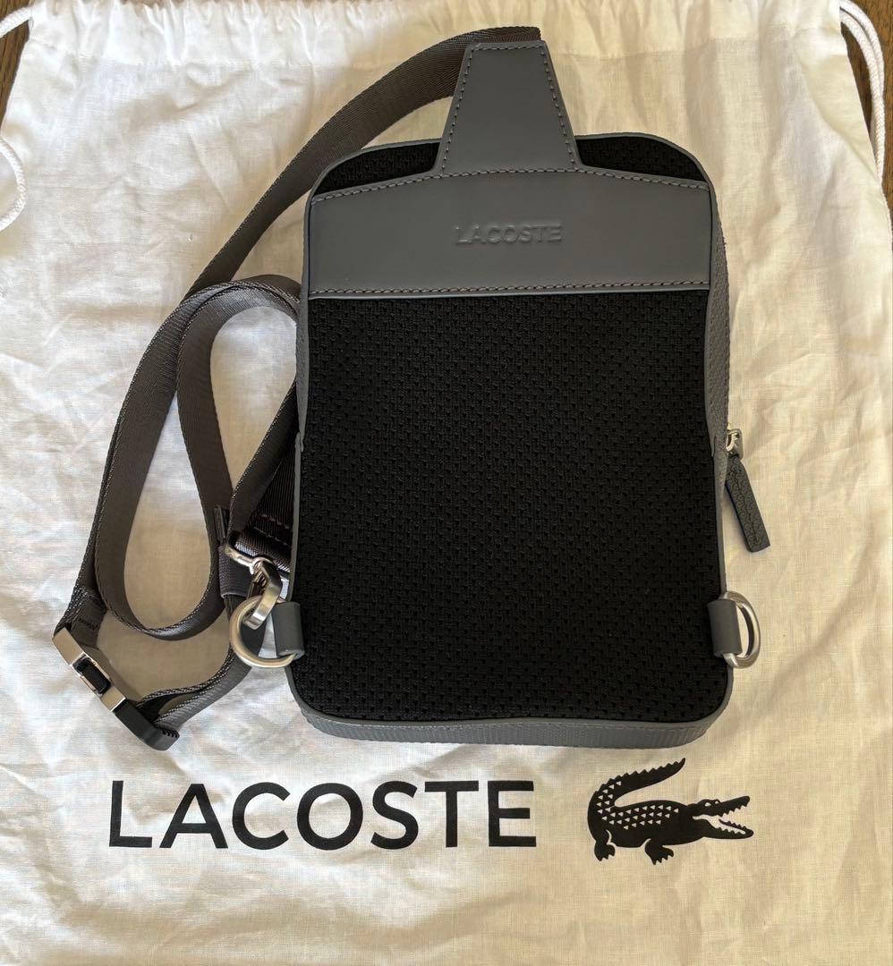【極美品】ラコステ　LACOSTE 斜めがけ　ボディーバッグ　ショルダーバッグ
