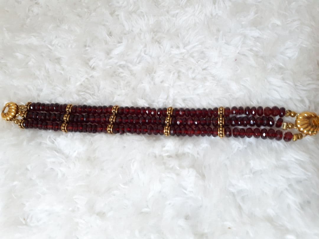 天然石　ボタンカット　ガーネット　ブレスレット