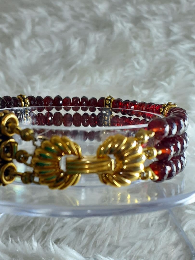 天然石　ボタンカット　ガーネット　ブレスレット