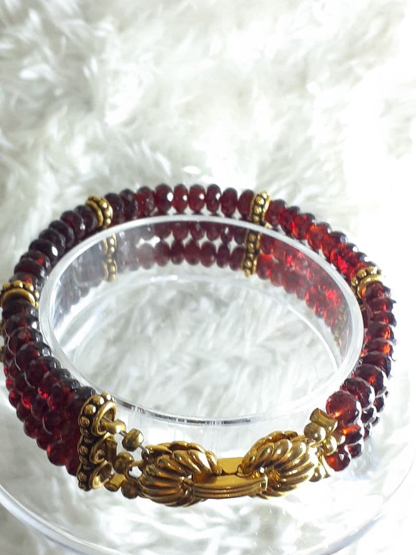 天然石　ボタンカット　ガーネット　ブレスレット