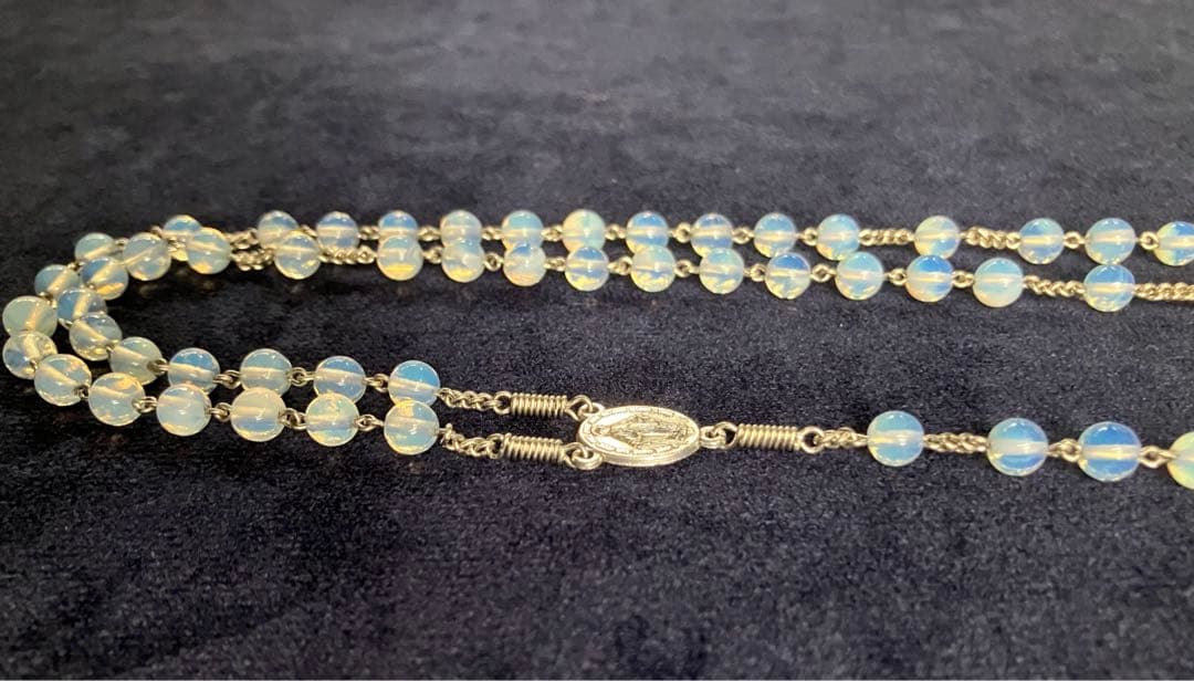 ロザリオネックレス　合成オパール　手編みロザリオ　長崎編み