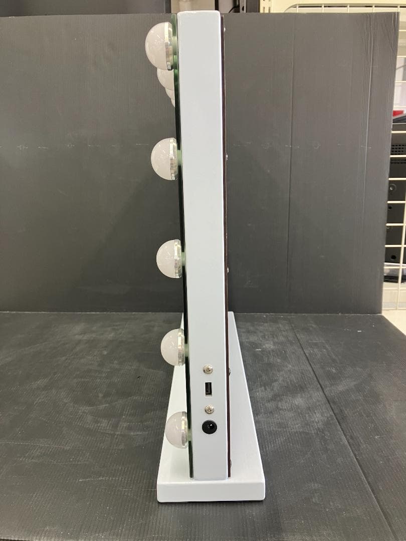 ハリウッドミラー