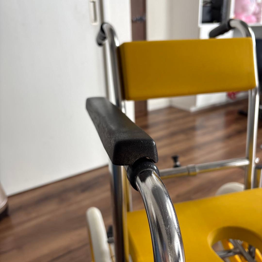 カワムラ　ks2 入浴用車椅子 イエローU字型