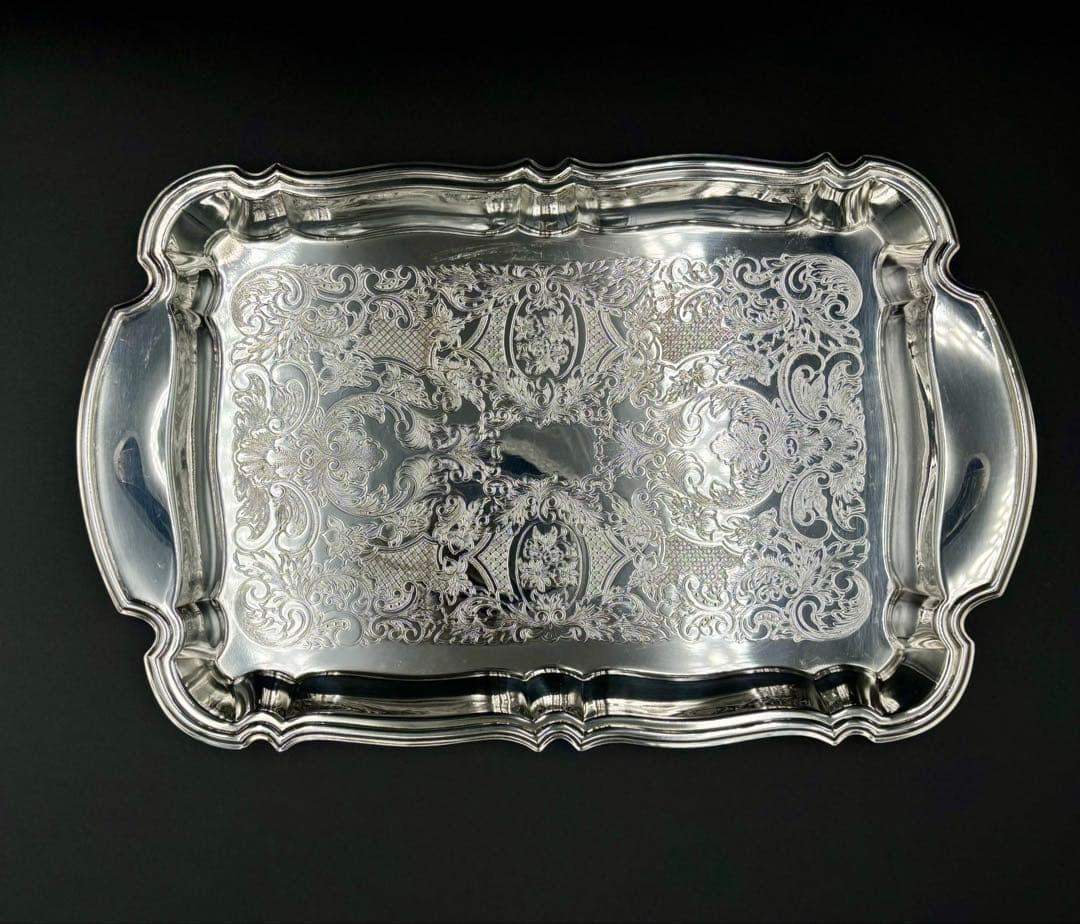 英国 　ヴィンテージ トレイ　銀メッキ　シルバープレート