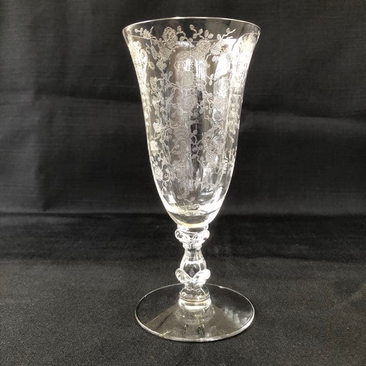 ケンブリッジ　ローズポイントのジュース　シャンパングラス4脚