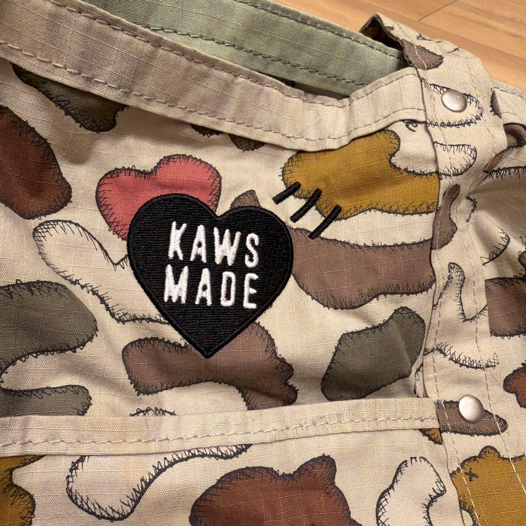 HUMANMADE KAWSコラボ 迷彩柄トートバッグ