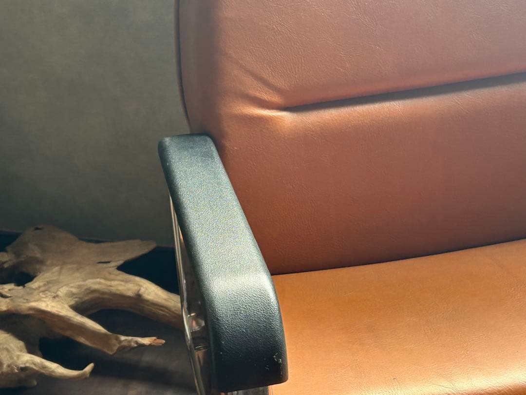 PLUS スイス製　デスクチェア　レトロ　アームチェア　ミッドセンチュリー IH