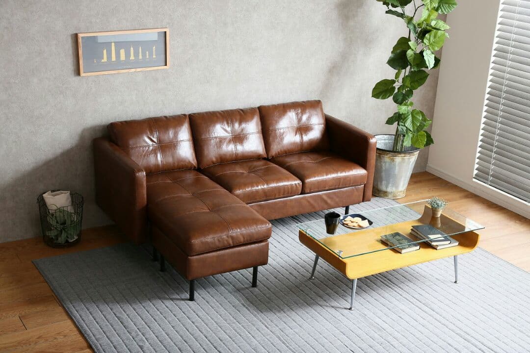 sale！３人掛けレザー風カウチソファ！