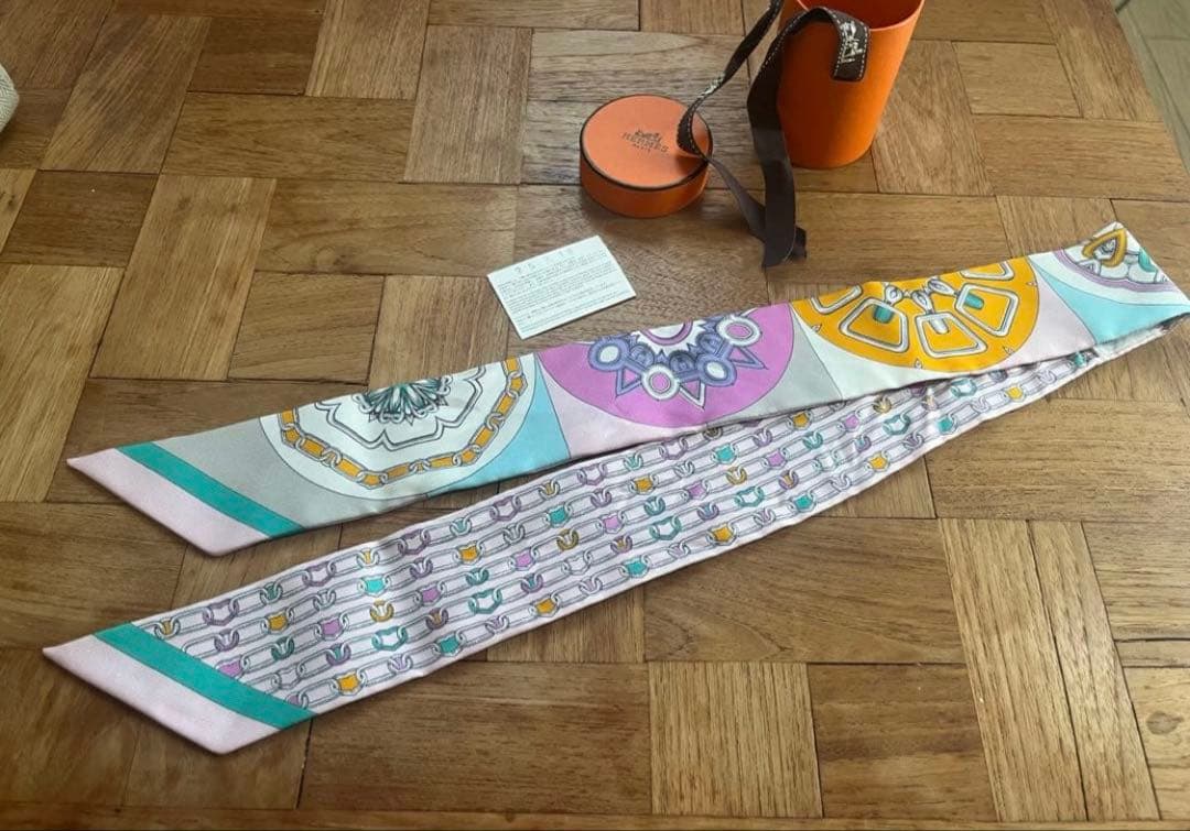 ほぼ新品・未使用　HERMES 2025 エルメス　ツイリー カレイドスコープ