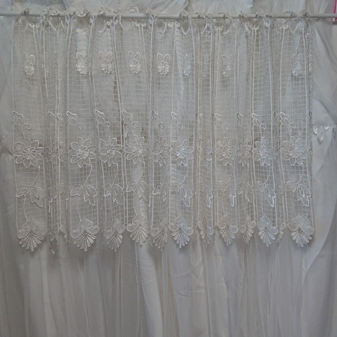 ❤️さえらお好きなお方へ❤️可愛い❤️総刺繍❤️カフェカーテン❤️