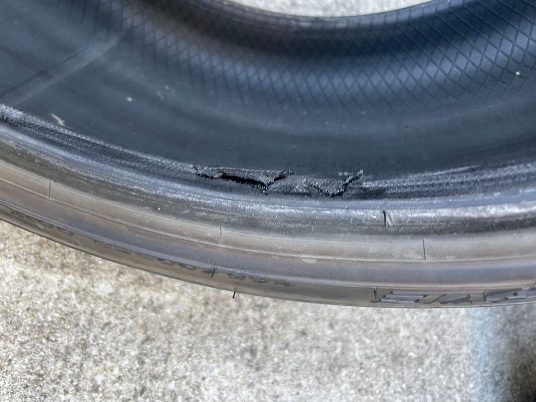 245/35R20 GOOD YEAR 4本セット