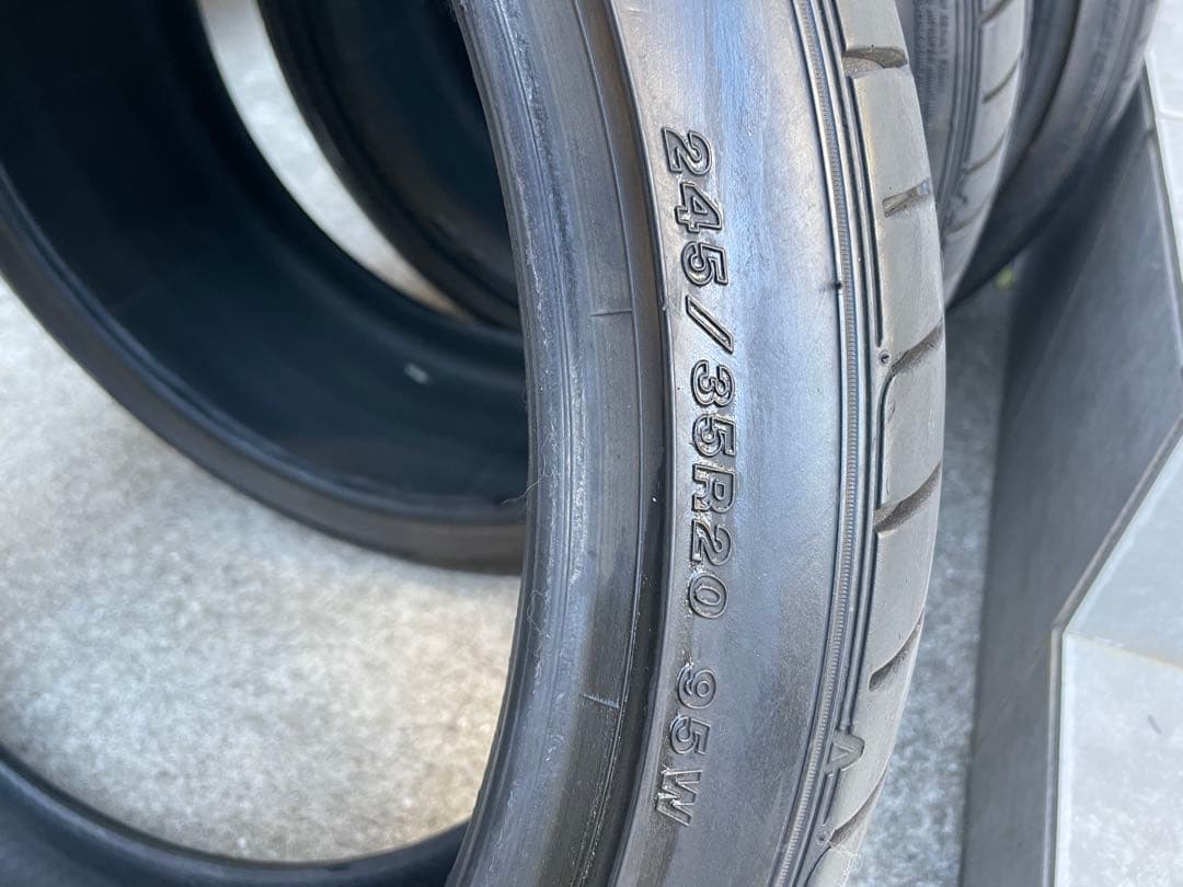 245/35R20 GOOD YEAR 4本セット