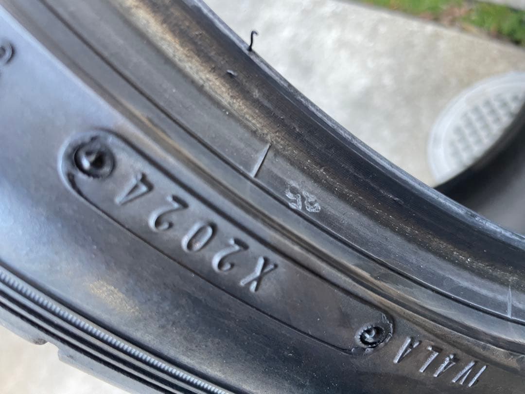 245/35R20 GOOD YEAR 4本セット