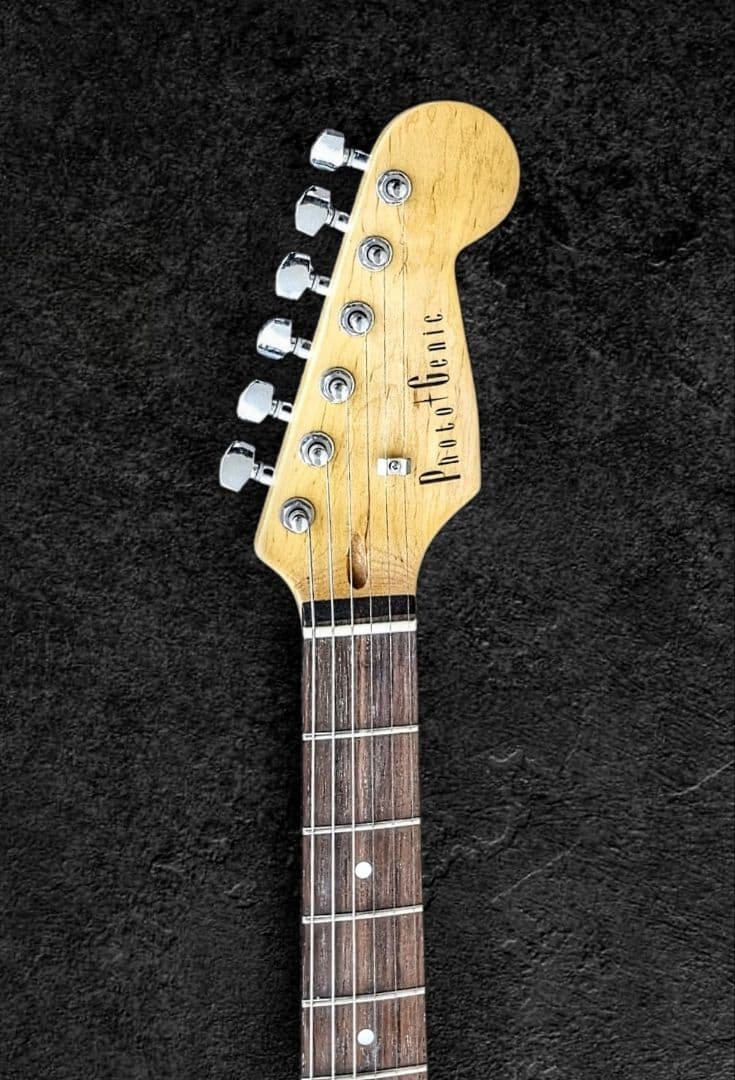 最終値下 Photogenicフォトジェニック エレキギター オマケチューナー