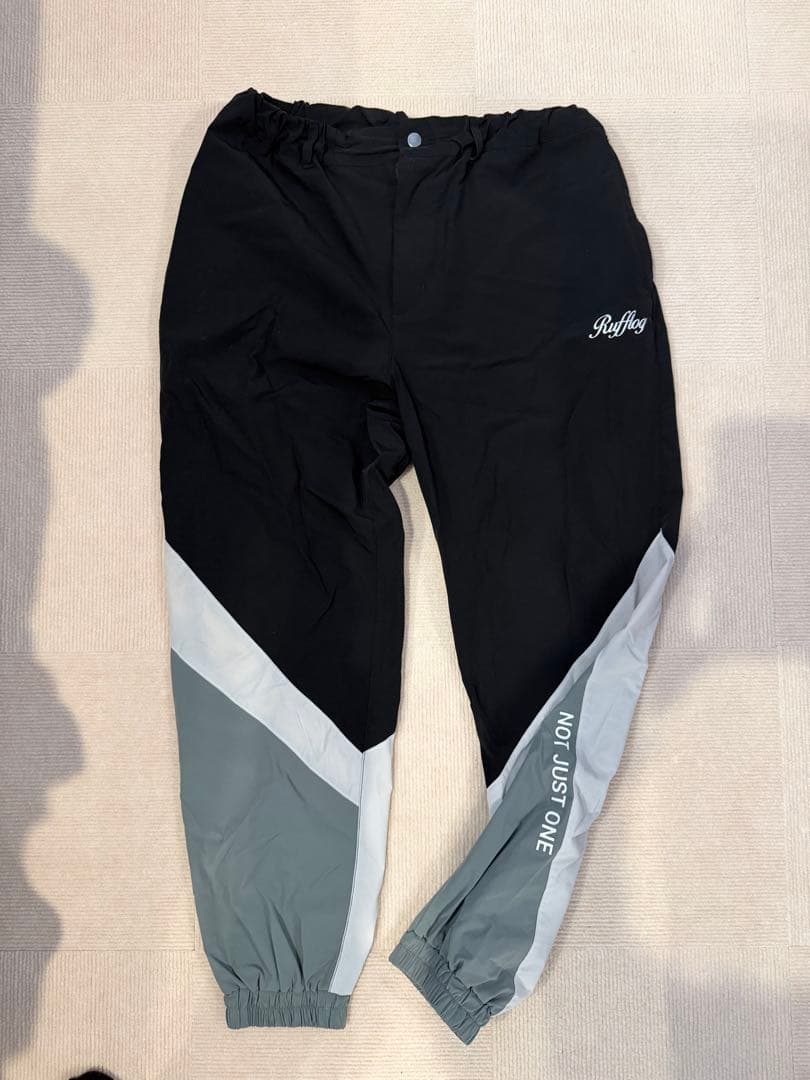 ⭐︎極美品⭐︎ RUFLOG ラフロッグ　セットアップ　L