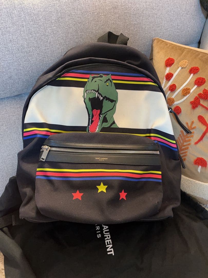 SAINT LAURENT 恐竜プリントリュックレザー キャンバス ブラック