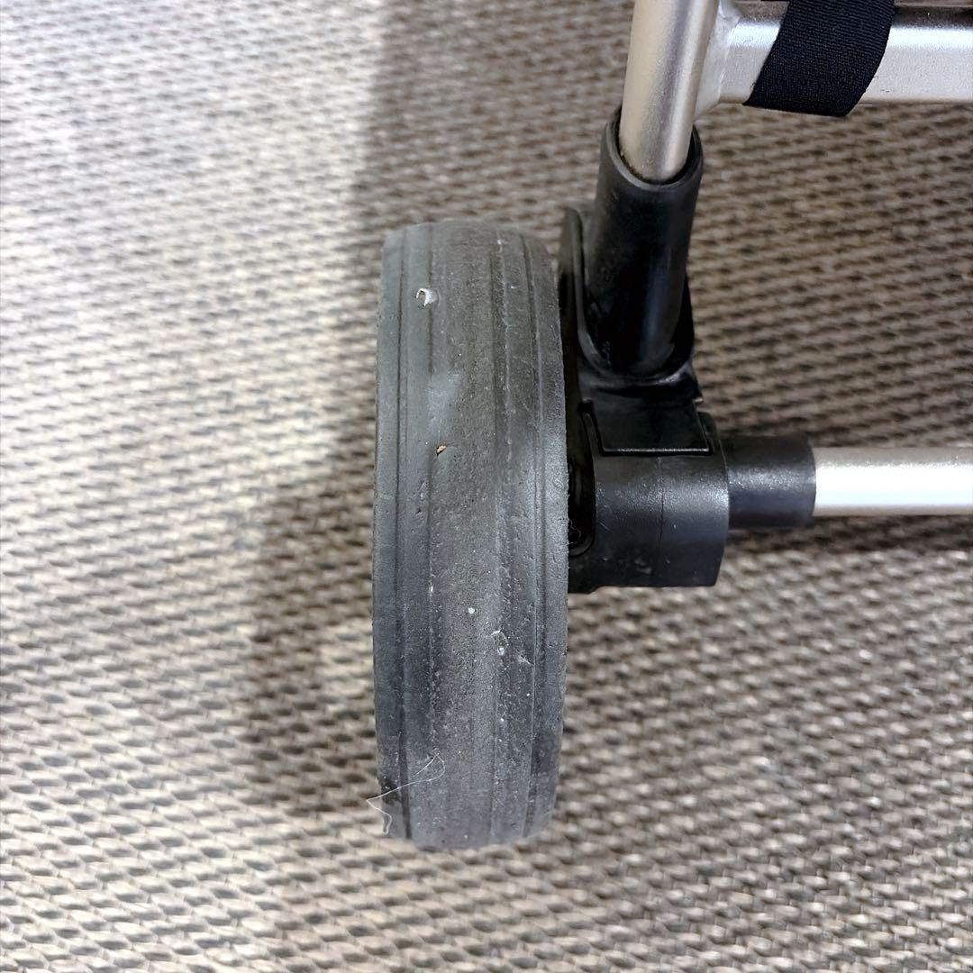 ♡良品♡NUNA IXXA イクサ　リベテッドローズ　おまけ付き♡