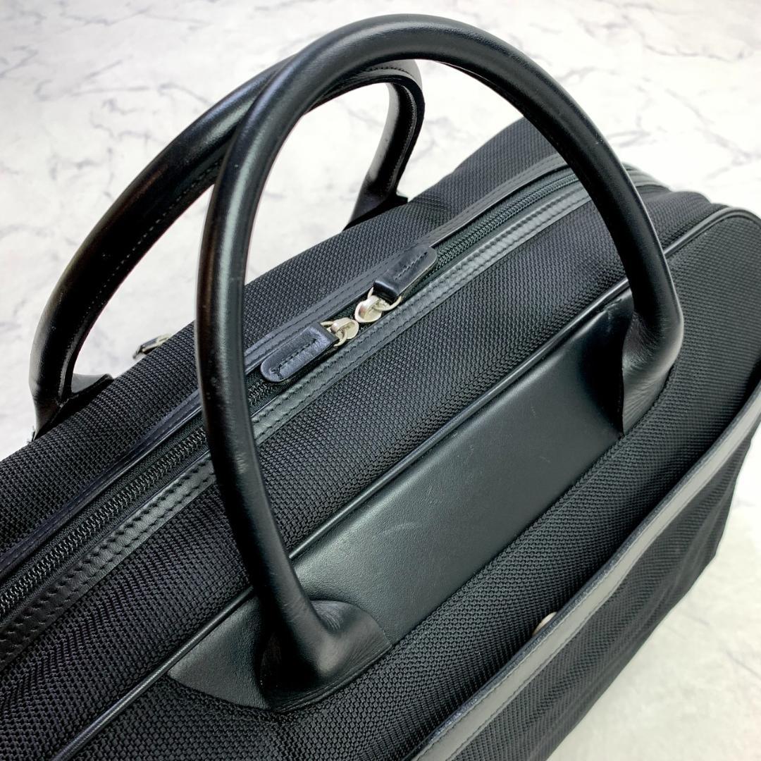 バーバリーゴルフ 2way ボストンバッグ ブラック ロゴ　大容量