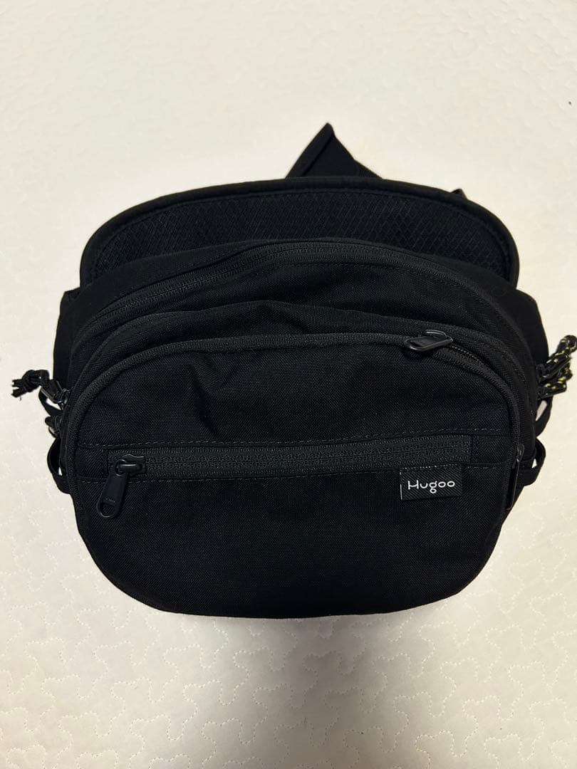Hugoo ハグーヒップシート/抱っこ紐/ショルダーバッグ