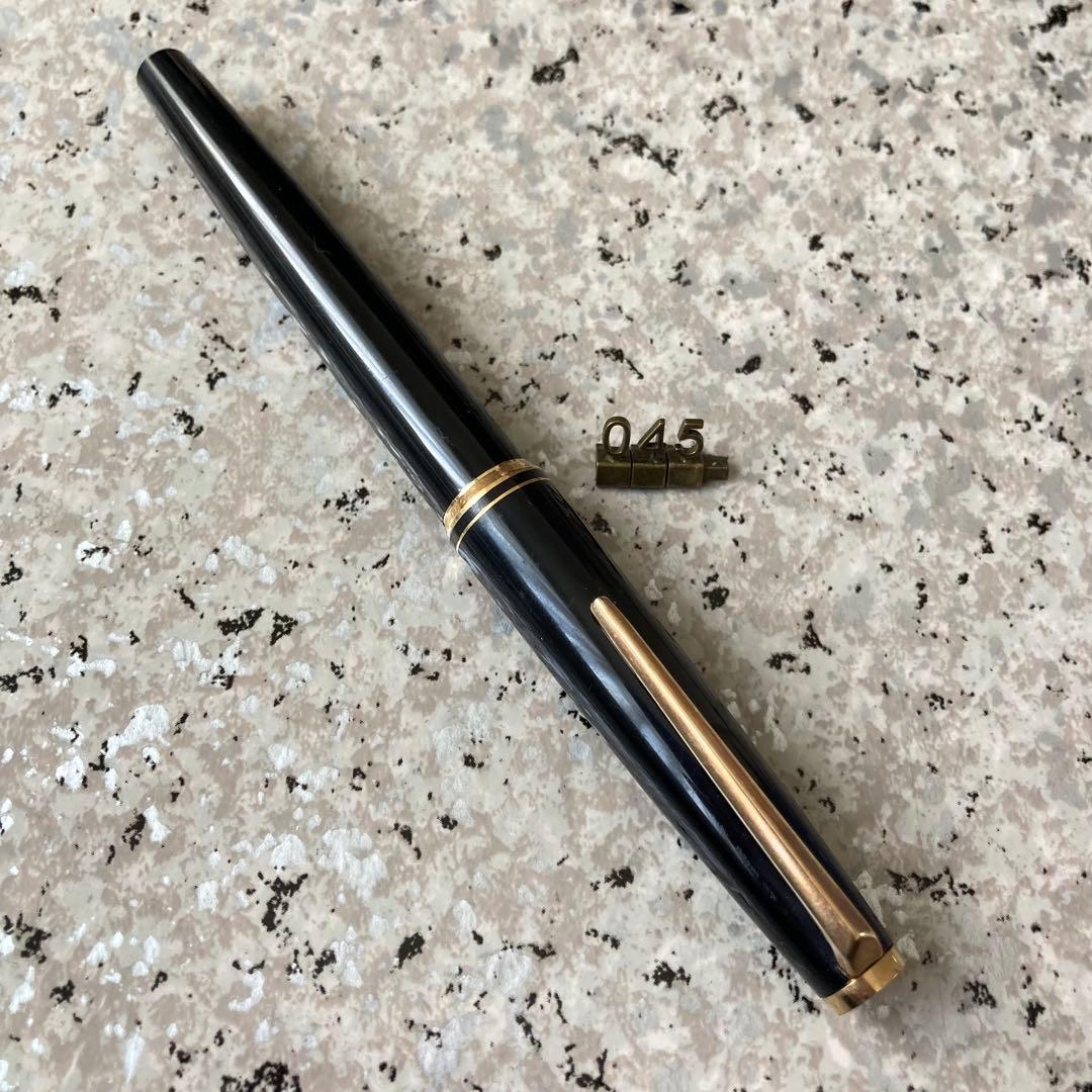 #045 オーバーホール済み 万年筆 モンブラン MONTBLANC 14k