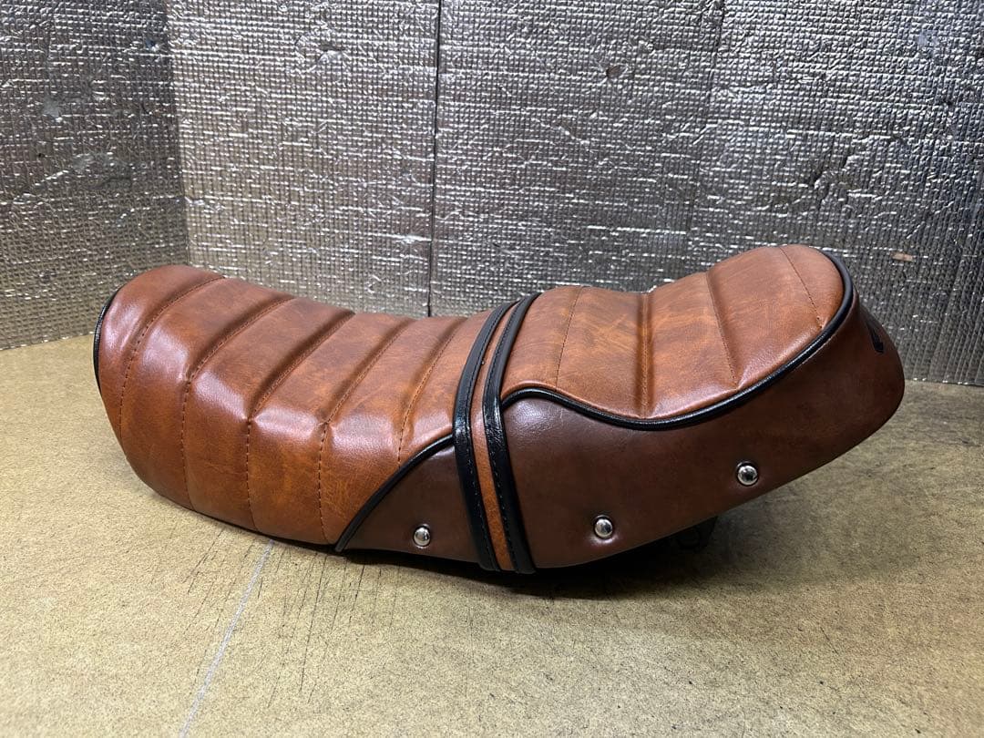 ラスト在庫限り☆新品☆エイプ50用あんこ抜きタックロールシートフルキット☆