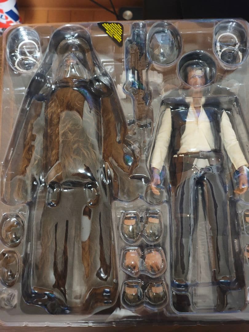 ホットトイズ ハンソロ チューバッカ スターウォーズ エピソード4