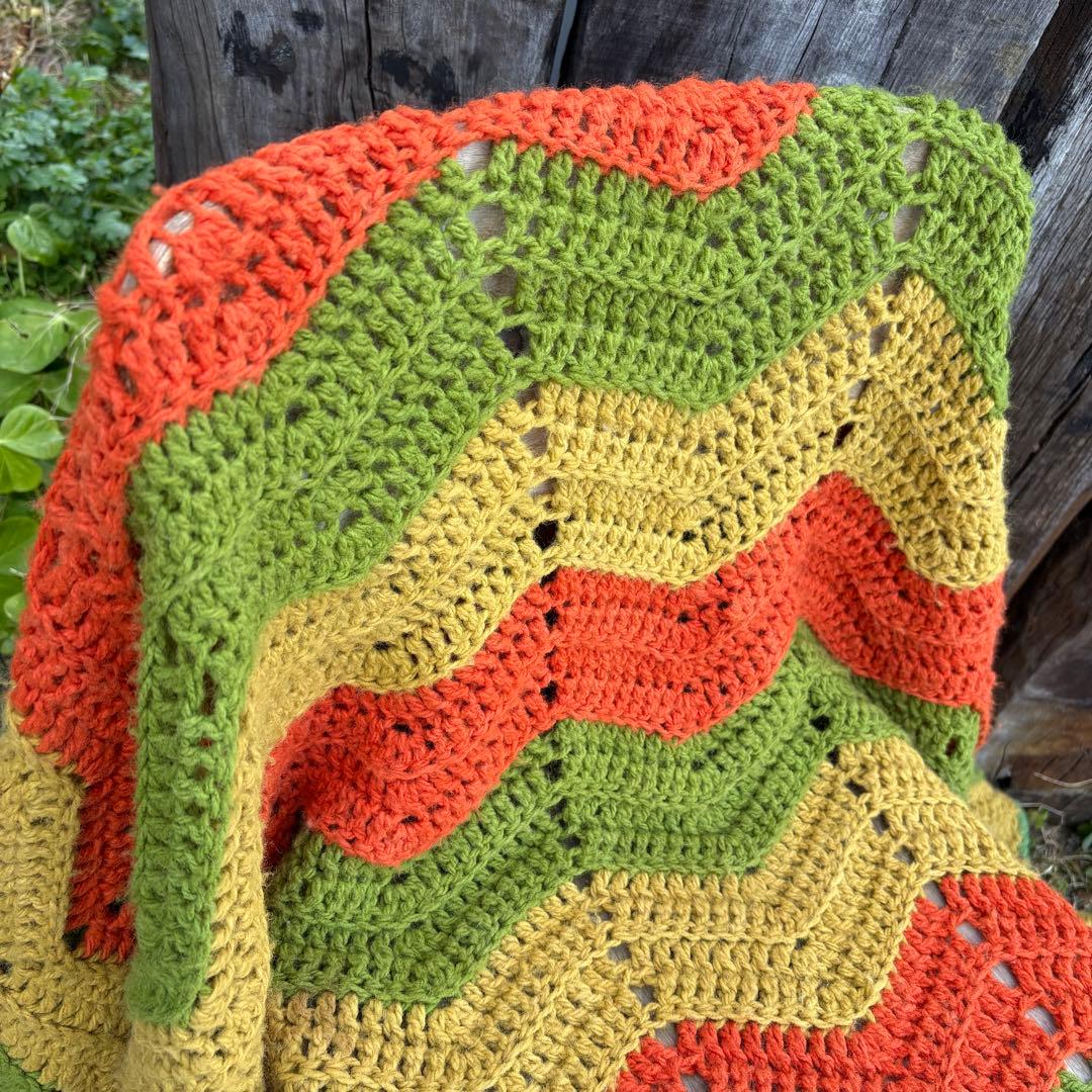 【USA vintage】グラニーブランケット ギザギザ レトロカラー