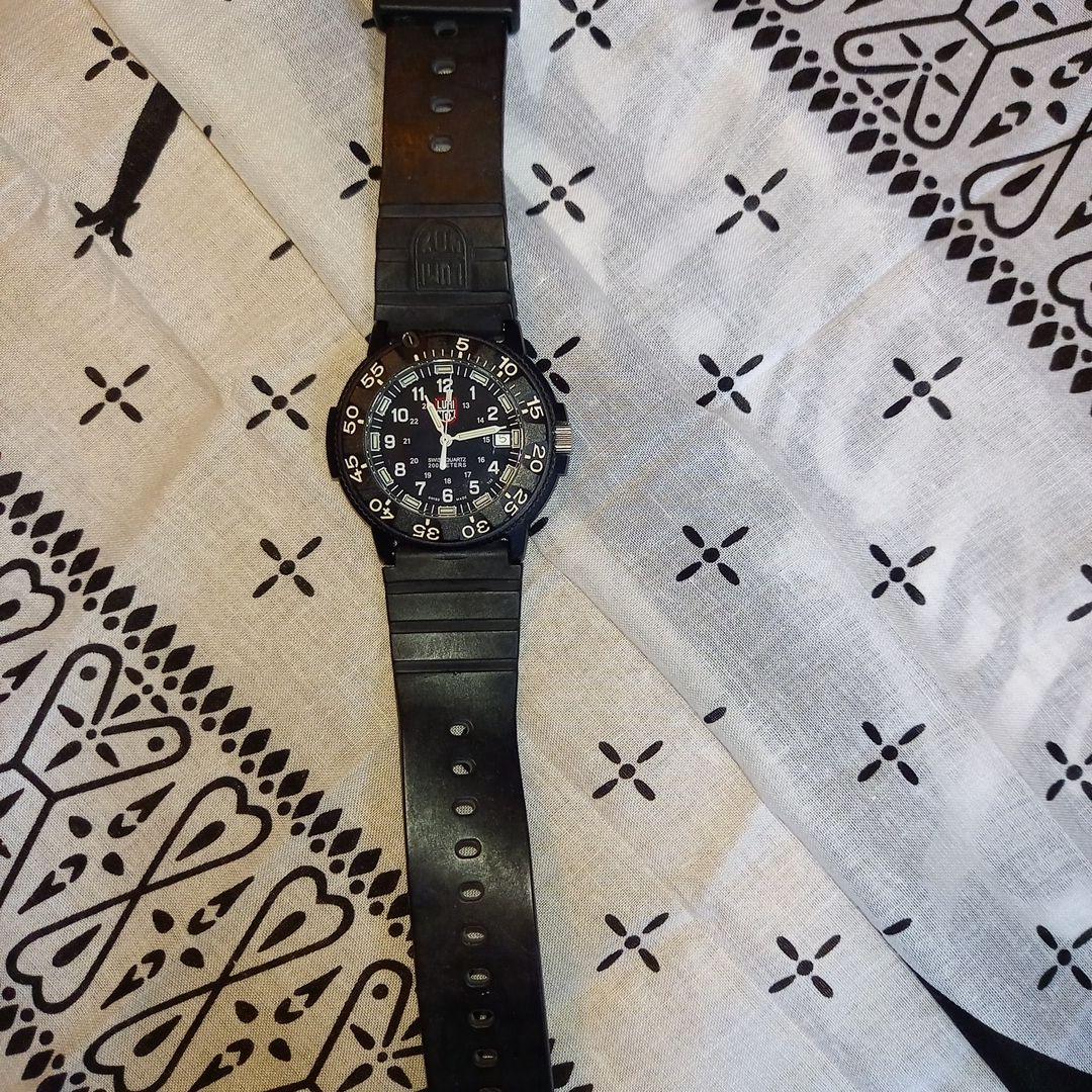 LUMI-NOX 3000シリーズ ブラックダイアル