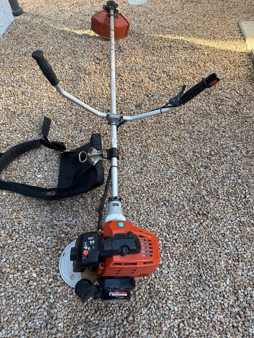 動作確認済　一発始動　日立HITACHI CG31ED　エンジン草刈機