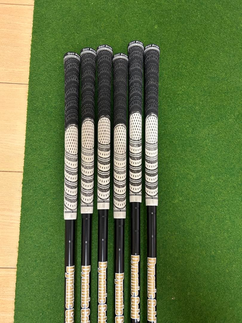 TaylorMade P-790 ブラックアイアンセット